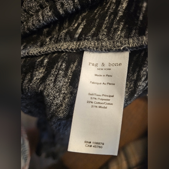 rag & bone shirt! 💯 - Picture 3 of 4